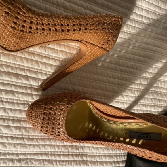 Prada Woven Platform Shoe - Picture 4 of 4